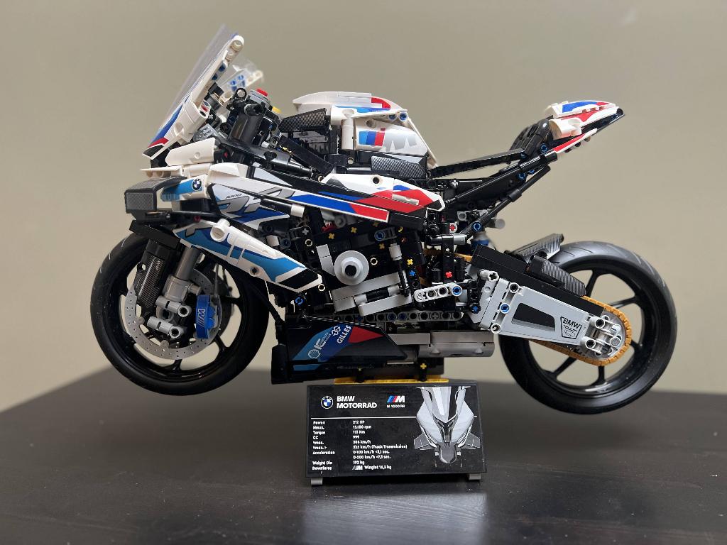 Zeer mooie LEGO Technic 42130 BMW M1000R, Ophalen, Zo goed als nieuw, Lego