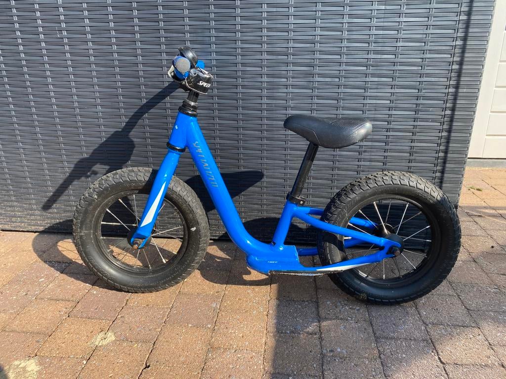 Specialized hotwalk loopfiefs, Fietsen en Brommers, Fietsen | Kinderfietsjes, Ophalen, Gebruikt, Minder dan 16 inch