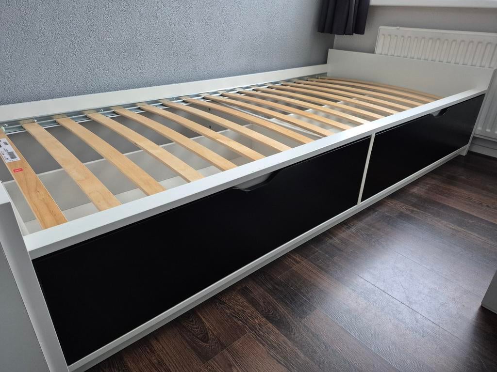 1 persoonsbed met 2 lades en lattenbodem ikea, Huis en Inrichting, Ophalen, Gebruikt, 90 cm, Eenpersoons