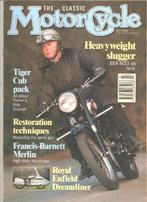 Classic M-C – Triumph – Royal Enfield – De Dion Bouton - BSA, Boeken, Ophalen of Verzenden, Gelezen