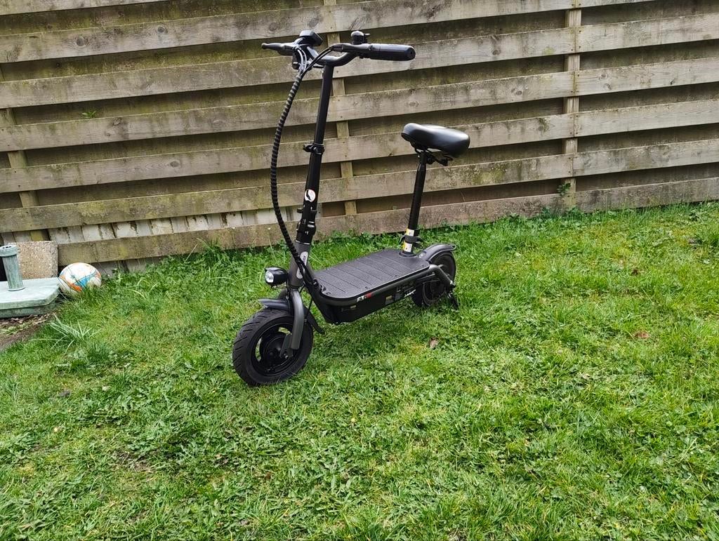 Elektrische scooter geen rijbewijs nodig kan met mandje, Ophalen