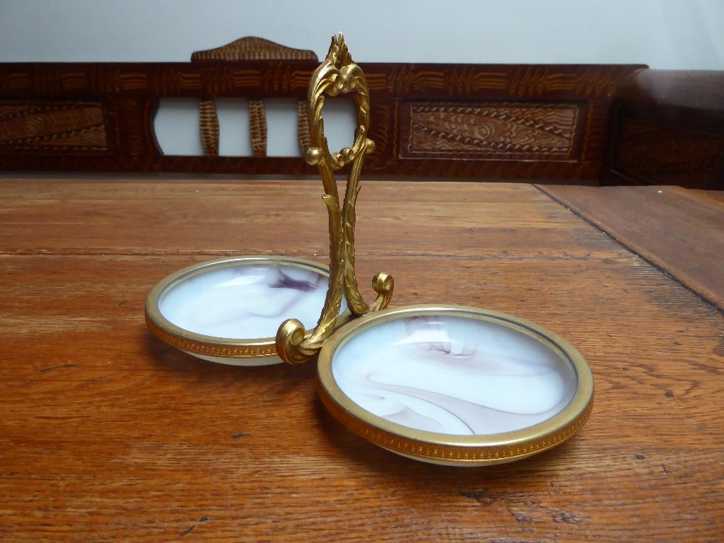 Vintage opaline serveerschaaltje