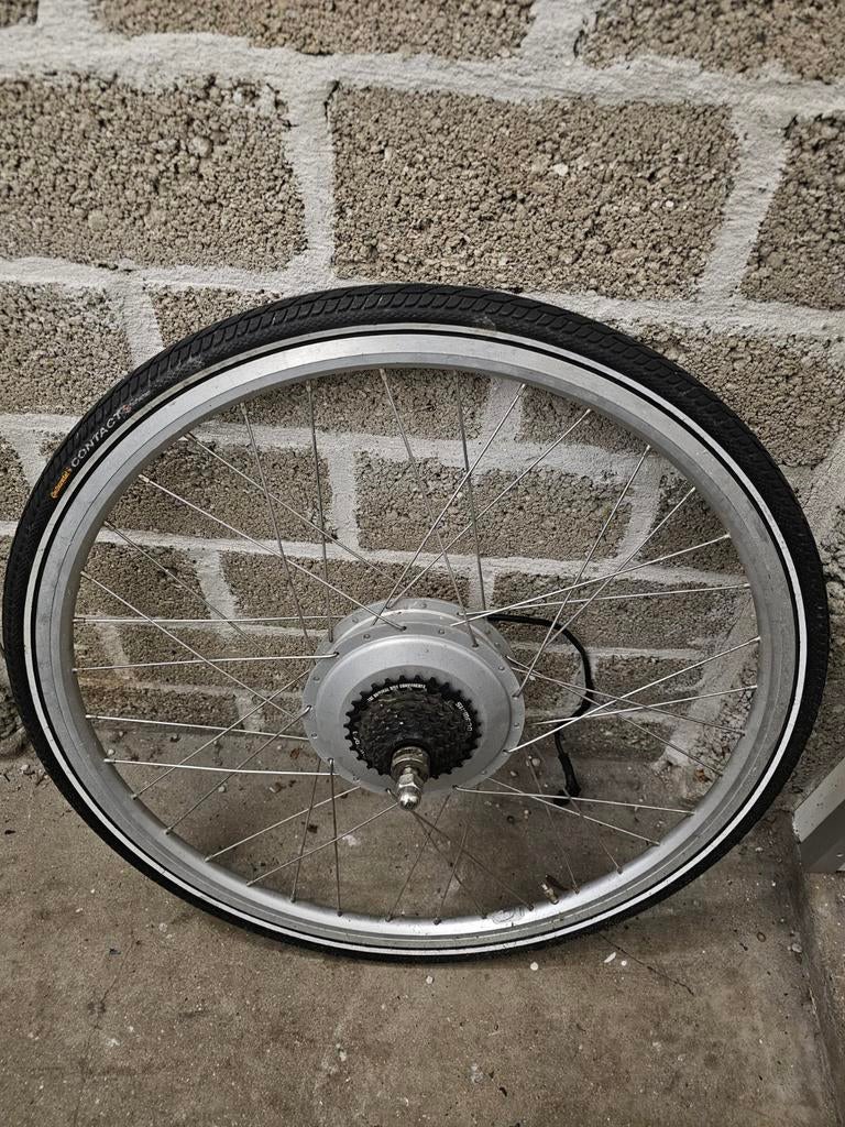 Sparta, Batavus, Koga Achterwiel Motor 28 inch, Fietsen en Brommers, Fietsonderdelen, Sparta/Batavus/Koga, Zo goed als nieuw, Ophalen