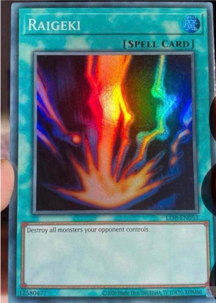 Yu-Gi-Oh! Raigeki LOB Print !, Ophalen of Verzenden, Zo goed als nieuw, Losse kaart, Foil