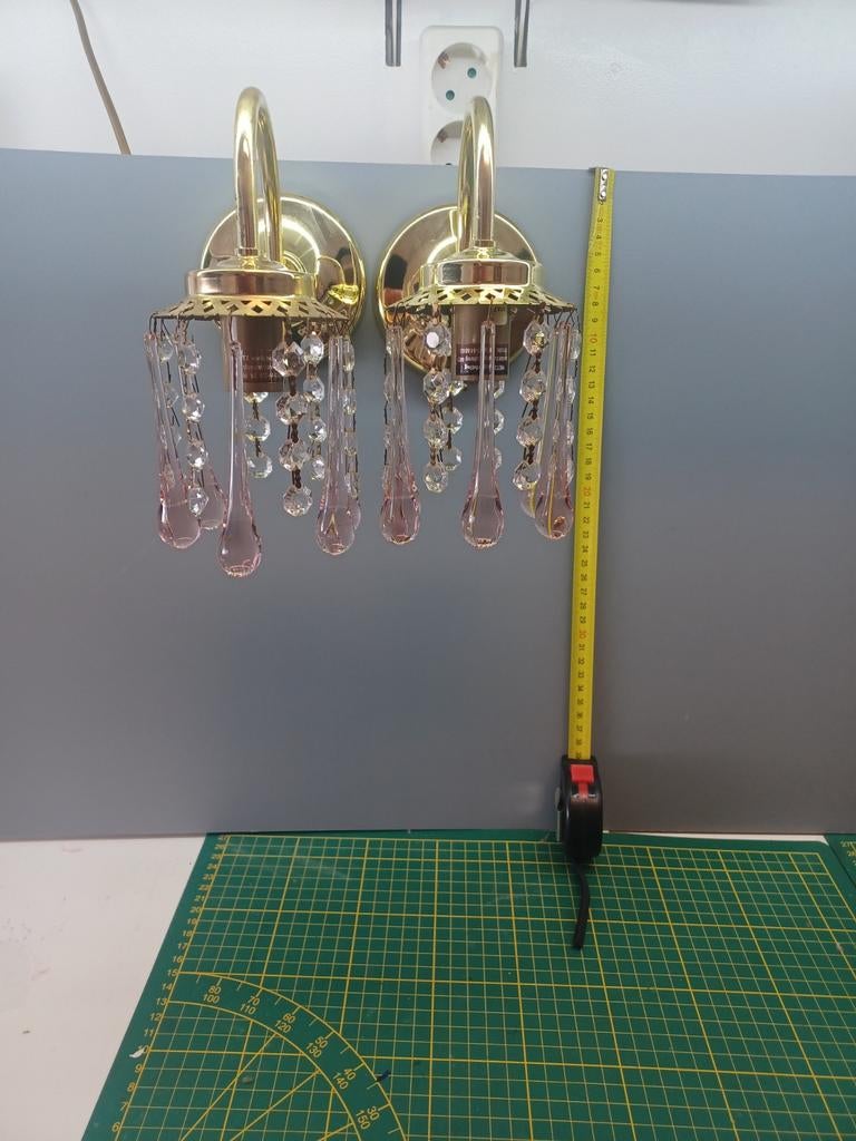 2 klassieke wandlampen met kristallen hangers, Ophalen of Verzenden, Gebruikt, Glas, Klassiek, Elegant
