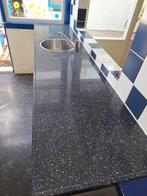Aanrecht blad van hardsteen met wasbak en kraan, Ophalen, 25 tot 50 cm, Zwart, Minder dan 100 cm