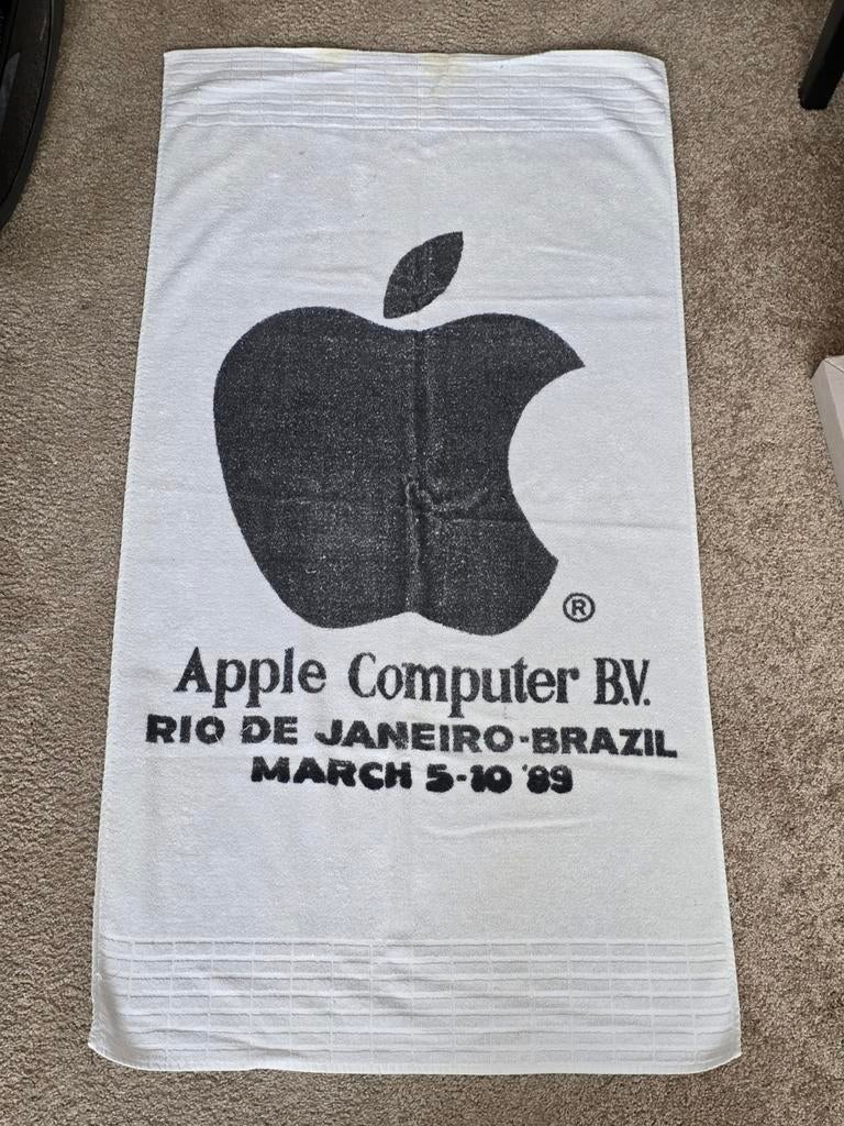 Vintage Apple Computer B.V. handdoek 1989, Computers en Software, Ophalen of Verzenden, Apple