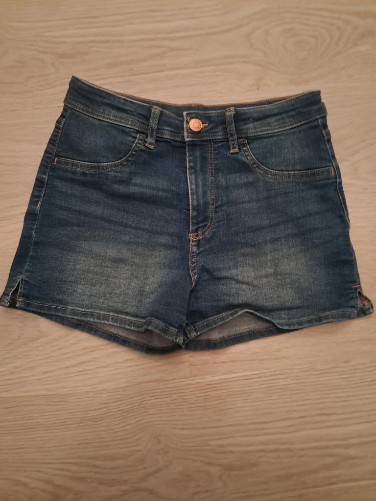Korte broek H&M maat 152, Kleding | Dames, Broeken en Pantalons, Kort, Blauw, Ophalen of Verzenden, Zo goed als nieuw