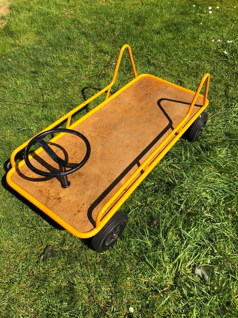 Duwkar kar schoolpleinkar: mooi + oersterk, Ophalen, Gebruikt, Duwvoertuig