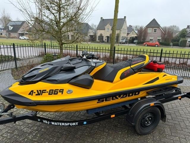 Seadoo RXP (300 pk) bw 2021 NIEUWE jetloader RXT GTX GTR GTI, Watersport en Boten, Ophalen of Verzenden, Nieuw, Benzine, 200 pk of meer