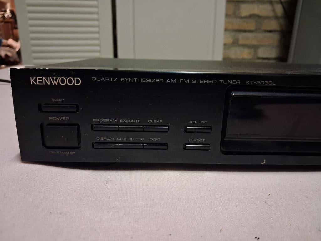 Kenwood KT-2030L Quartz Synthesizer AM-FM Stereo Tuner, Audio, Tv en Foto, Ophalen of Verzenden, Gebruikt, Analoog