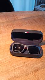 Tommy Hilfiger Unisex Zonnebril Donkerblauw, Overige merken, Zonnebril, Blauw, Ophalen of Verzenden