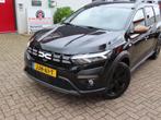 Dacia Jogger Hybrid 140pk Aut Extreme/ 7 Zitplaatsen/ Camera, Auto's, Dacia, Gebruikt, 4 cilinders, 7 stoelen, Zwart