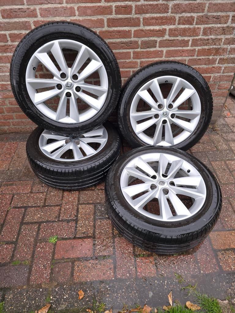 Te koop originele velgen renault scenic licht metaal, Auto-onderdelen, Banden en Velgen, Ophalen, Gebruikt, Banden en Velgen, 17 inch