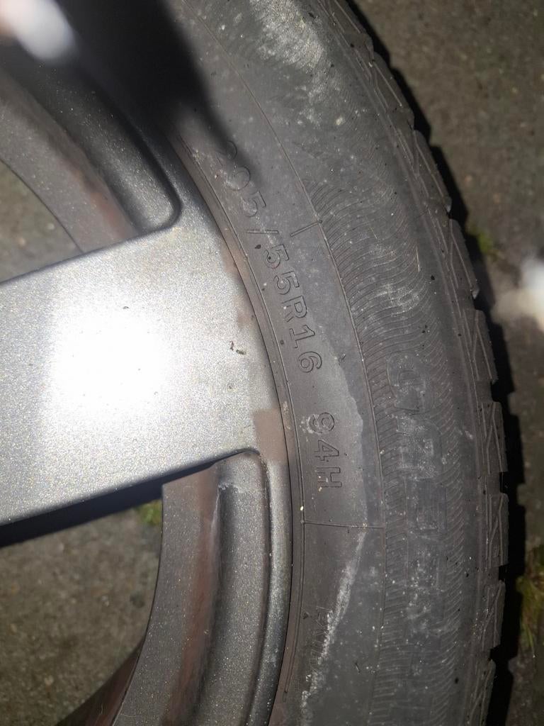 Velgen met winterbanden 205/55R16 94H Citroen, Ophalen