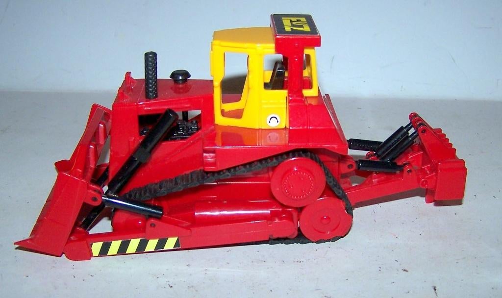 Prachtige grote Dickie Fuz bulldozer. L. 20,5 cm. Nwst., Ophalen of Verzenden, Zo goed als nieuw