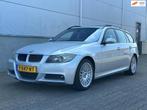 BMW 3-serie Touring 330xi xDrive | M-pakket | Pano dak |, Automaat, Lichtsensor, 259 pk, Alcantara