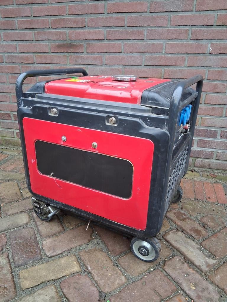 Aggregaat 2.8 kW - Draagbare Stroomgenerator, Ophalen of Verzenden, Gebruikt