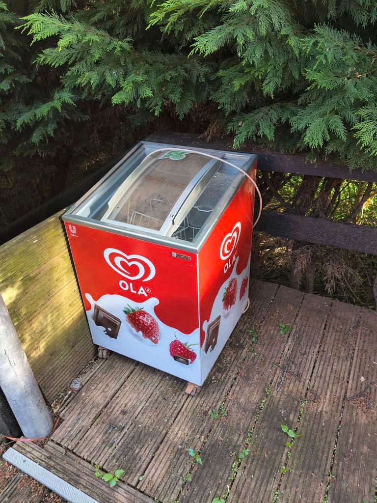 Ola vriezer voor ijs - werking onbekend, gratis af te halen, Minder dan 75 liter, Ophalen of Verzenden, Gebruikt, Met aparte vriezer