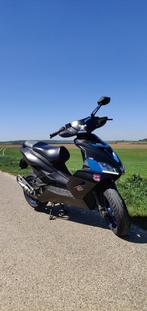 Aprilia SR 50, Fietsen en Brommers, Ophalen, Gebruikt, Benzine, SR 50
