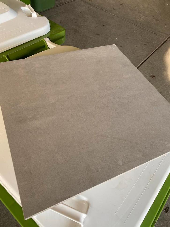 Nieuwe partij Mosa tegels antraciet, Doe-het-zelf en Verbouw, Tegels, Zo goed als nieuw, Vloertegels, Keramiek, 60 cm of meer