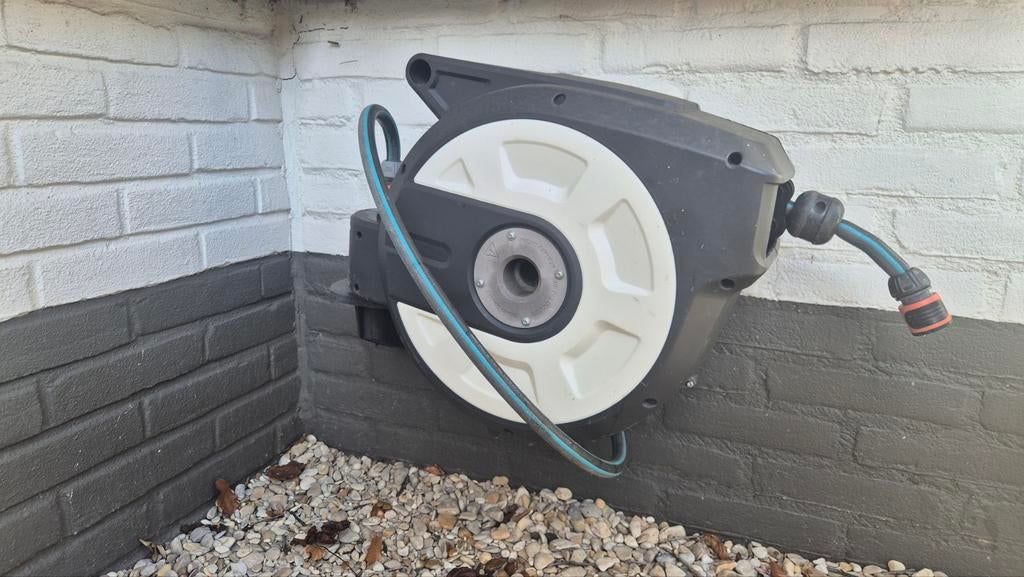 Gardena roll up 15 meter., Ophalen, Gebruikt