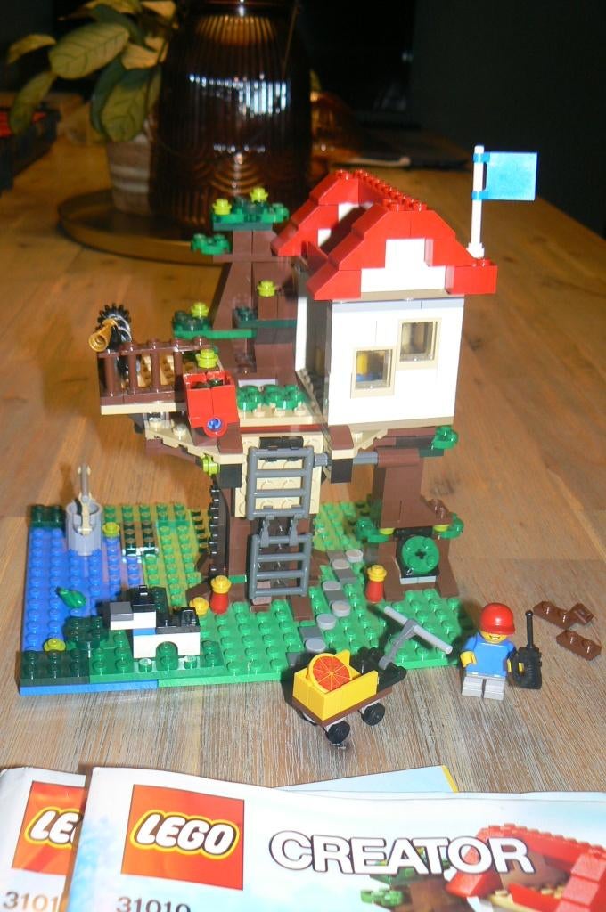 Te koop: Lego Creator Boomhut 3 - 1 met boeken 31010, Gebruikt, Lego, Compleet, Ophalen of Verzenden