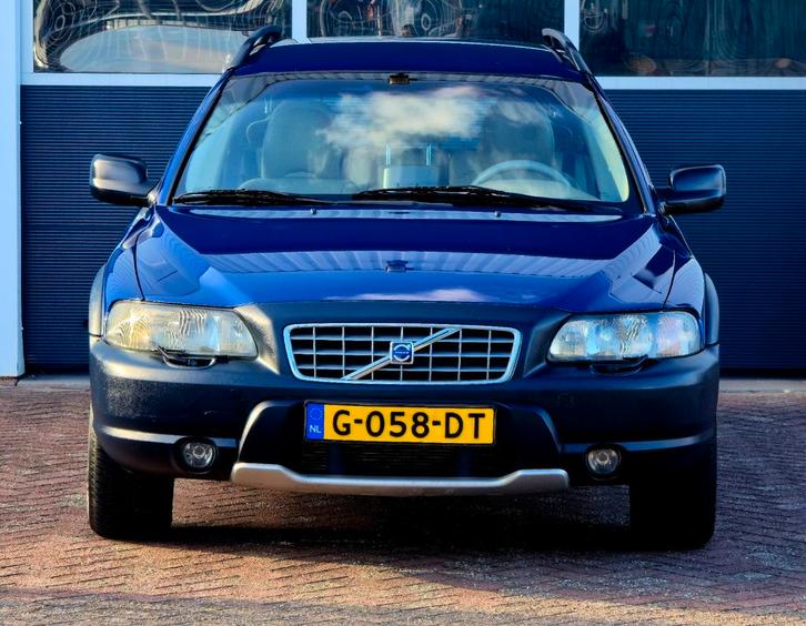 Volvo V70 2.4 T XC70. Compleet klaargemaakt. Youngtimer, Auto's, Volvo, Bedrijf, V70, 4x4, ABS, Airbags, Airconditioning, Alarm