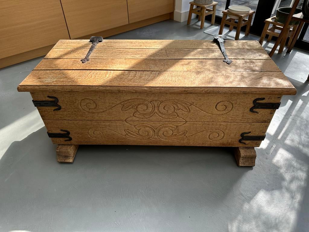 Houten opbergkist / bankje op wieltjes - Opknapper, Ophalen, Gebruikt, 100 tot 150 cm, 50 tot 75 cm