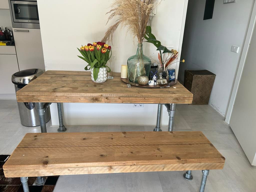 Steigerhouten eettafel en bankje - Jorg Steigerhout, Gebruikt, 100 tot 150 cm, Vier personen, Rechthoekig