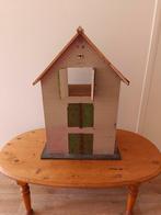 Houten poppenhuis met drie verdiepingen, Ophalen, Poppenhuis