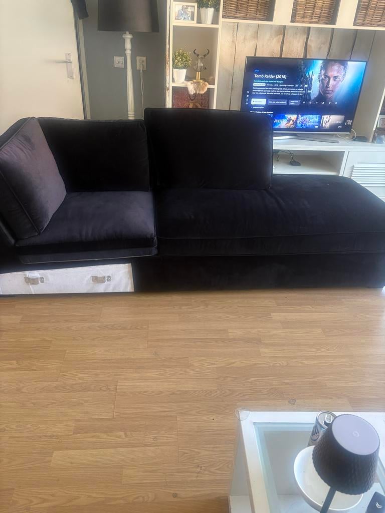 Zo goed als nieuwe suède hoekbank - 4 maanden oud, rookvrij, 250 tot 300 cm, 100 tot 125 cm, Ophalen of Verzenden, Zo goed als nieuw