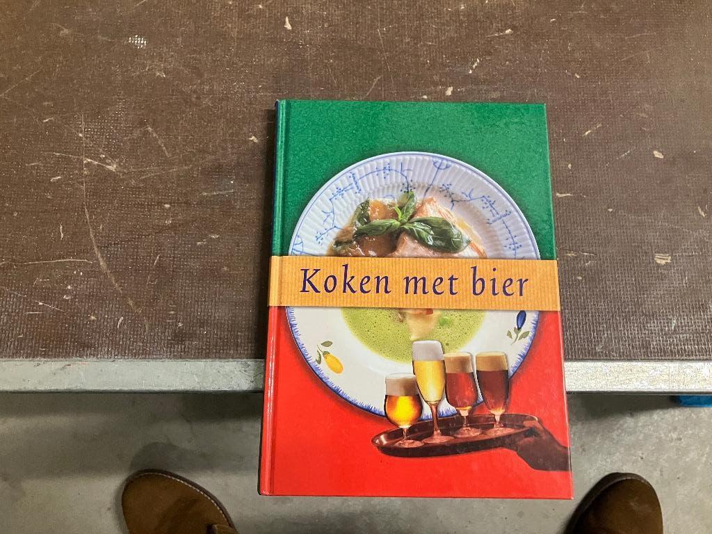koken met bier, Boeken, Kookboeken, Ophalen of Verzenden, Zo goed als nieuw, Nederland en België