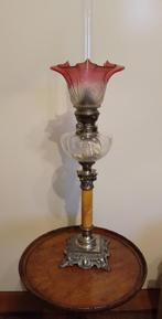 Victoriaanse olielamp met kelk, Ophalen of Verzenden