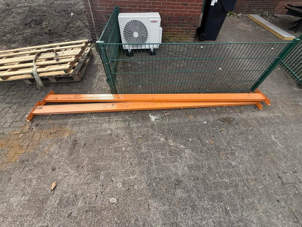 2 gebruikte stelling liggers, Doe-het-zelf en Verbouw, Ophalen of Verzenden