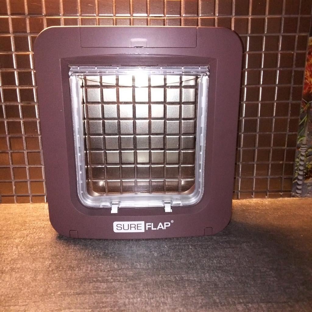 Petdoor van sureflap microchip petdoor luik., Dieren en Toebehoren, Katten-accessoires, Nieuw, Ophalen of Verzenden