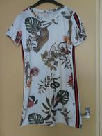 Nieuwe dames jurk. maat L, Overige kleuren, Maat 42/44 (L), Nieuw, Ophalen of Verzenden