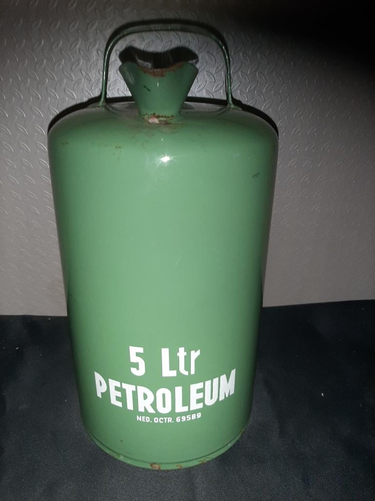 Oude groene petroleumkan 5 liter, Antiek en Kunst, Ophalen of Verzenden