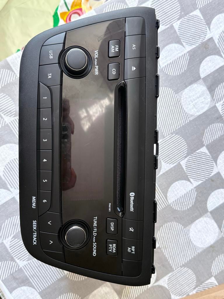 Standaard autoradio Suzuki SX4 S-Cross (2013-2016) met Bluet, Auto diversen, Autoradio's, Ophalen of Verzenden, Gebruikt