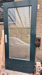 Gratis buitendeur achterdeur hard hout dubbelglas, Doe-het-zelf en Verbouw, Deuren en Horren, Ophalen, Gebruikt, Buitendeur, 200 tot 215 cm