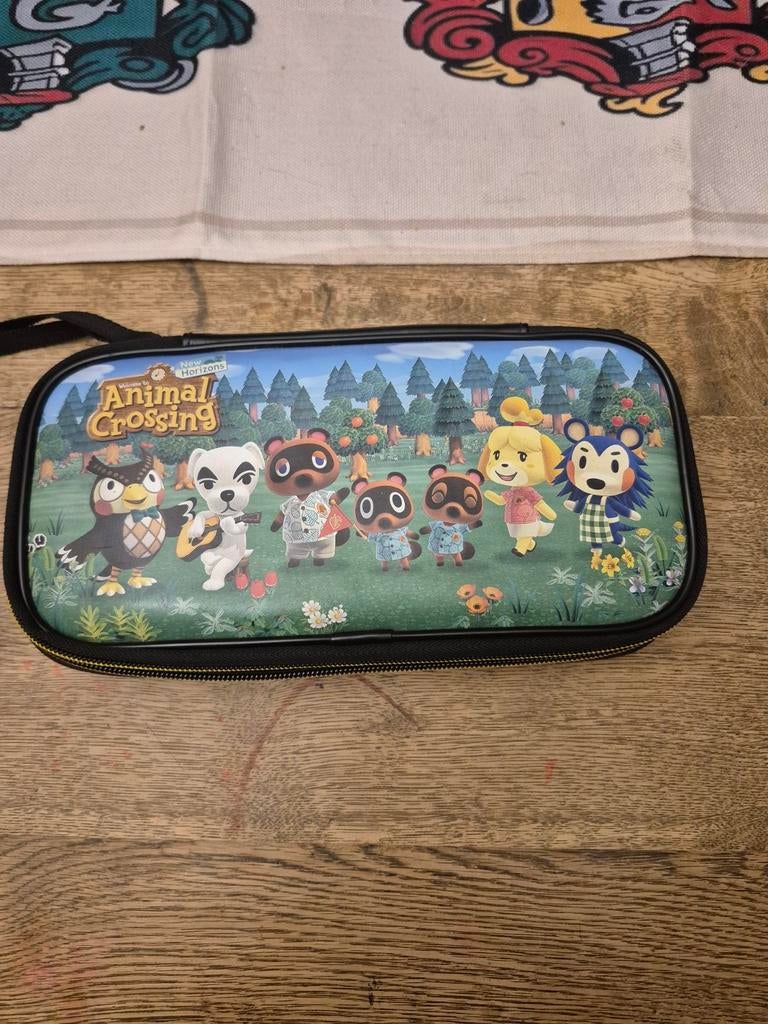 Nintendo Switch Animal Crossing New Horizons Draagtas, Ophalen of Verzenden, Zo goed als nieuw, Switch, Overige typen