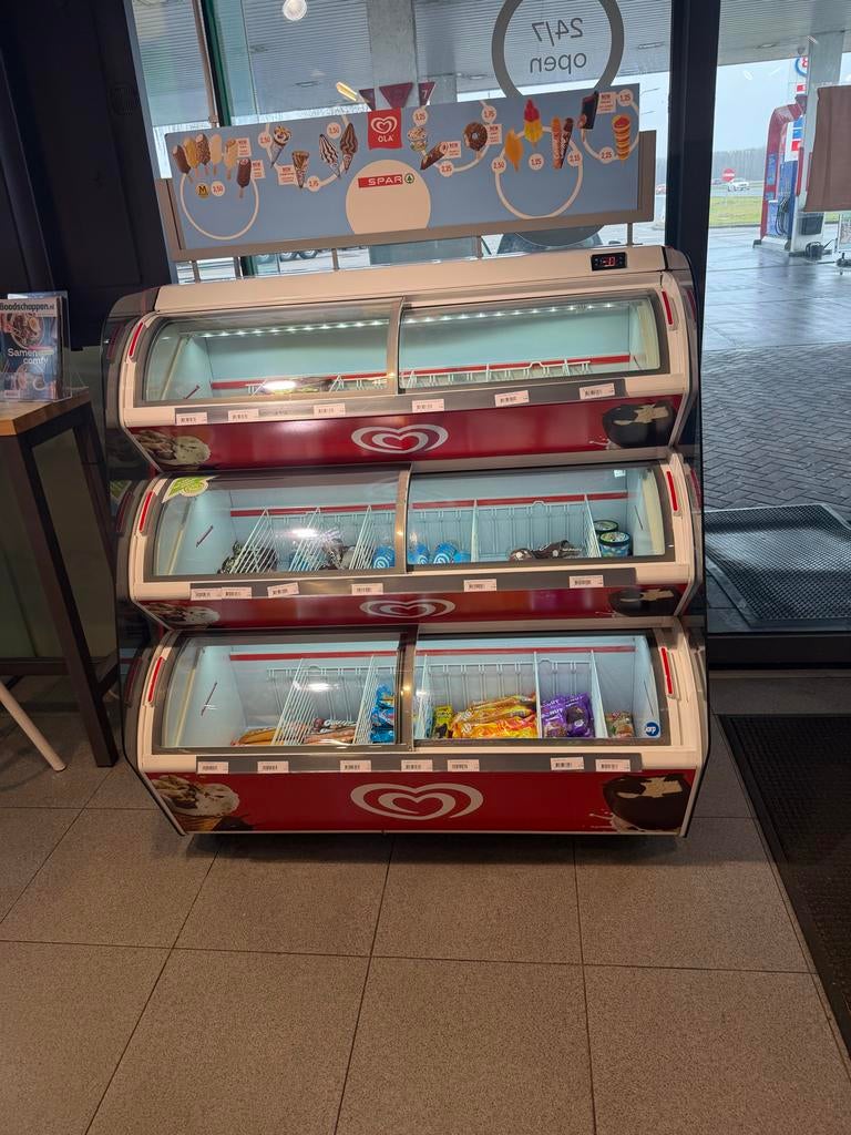 Ola ijs vriezer drie verdiepingen met led verlichting, Gebruikt, 200 liter of meer, 60 cm of meer, Met vriesvak