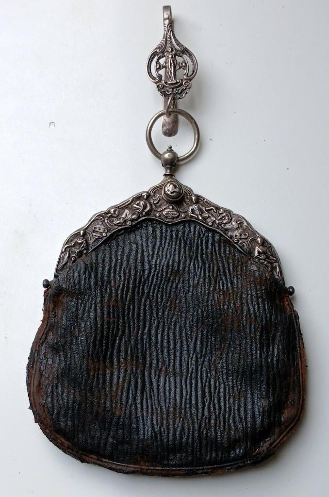 Zilveren beursbeugel met haak, Verzenden