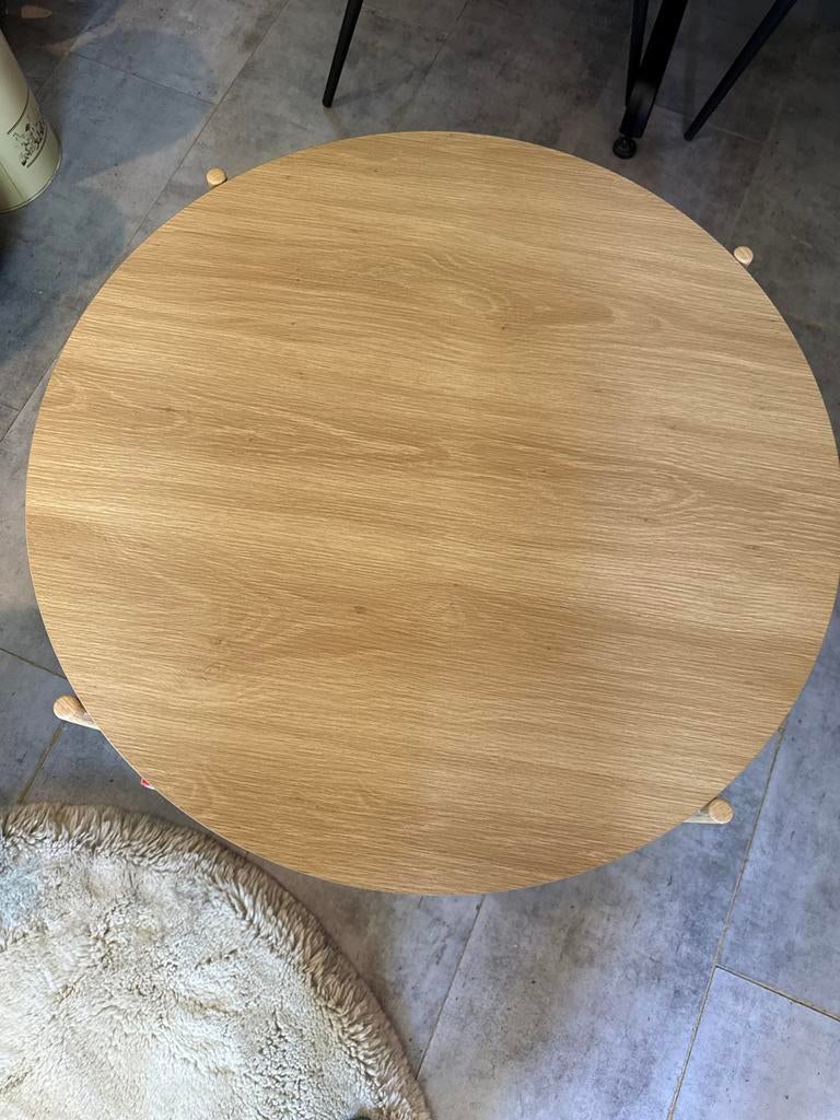 Ronde salontafel met opbergruimte - Hout en rotan, Huis en Inrichting, Tafels | Salontafels, Zo goed als nieuw, Minder dan 50 cm