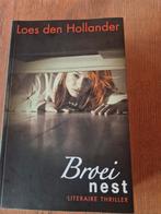 Loes den Hollander - Broeinest, Boeken, Ophalen of Verzenden, Zo goed als nieuw, Loes den Hollander