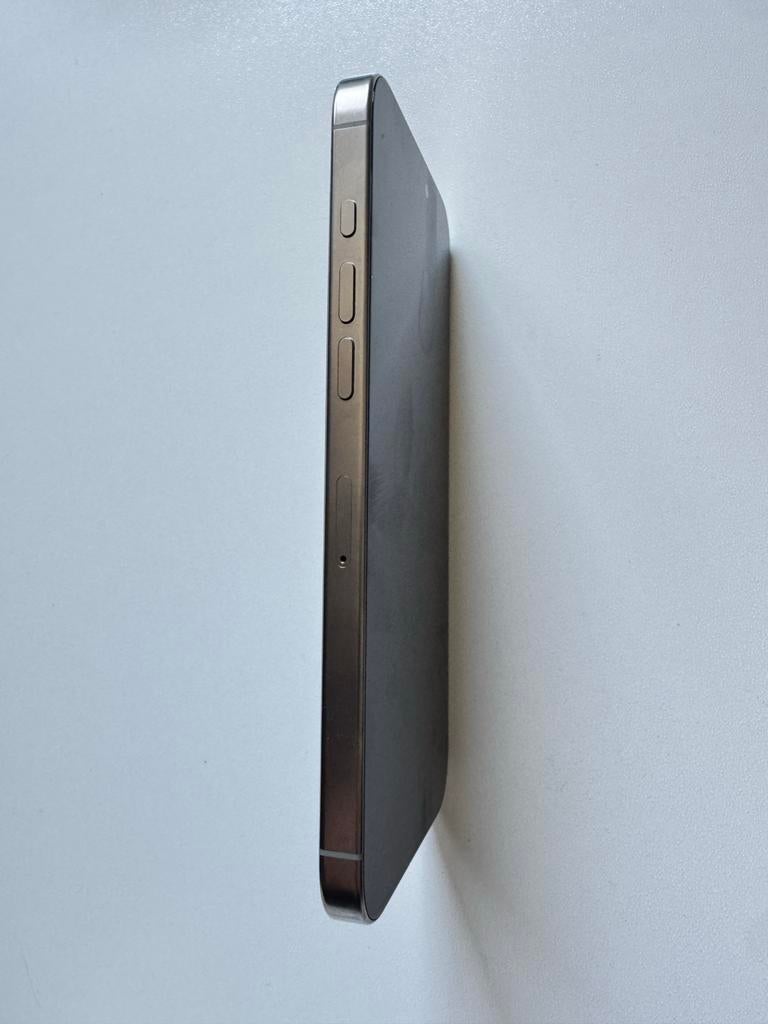 Apple iPhone 16 Pro Max 256GB – 97% batterij – Zeer netjes, 256 GB, IPhone 16 Pro Max, Ophalen of Verzenden, Zo goed als nieuw