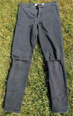 Moderne zwarte elastische spijkerbroek maat 38 merk Denim Co, Zwart, Ophalen of Verzenden, Zo goed als nieuw, W28 - W29 (confectie 36)