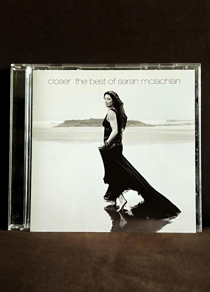 Sarah McLachlan – Closer: The Best Of Sarah McLachlan, Ophalen of Verzenden, 2000 - 2009, Zo goed als nieuw