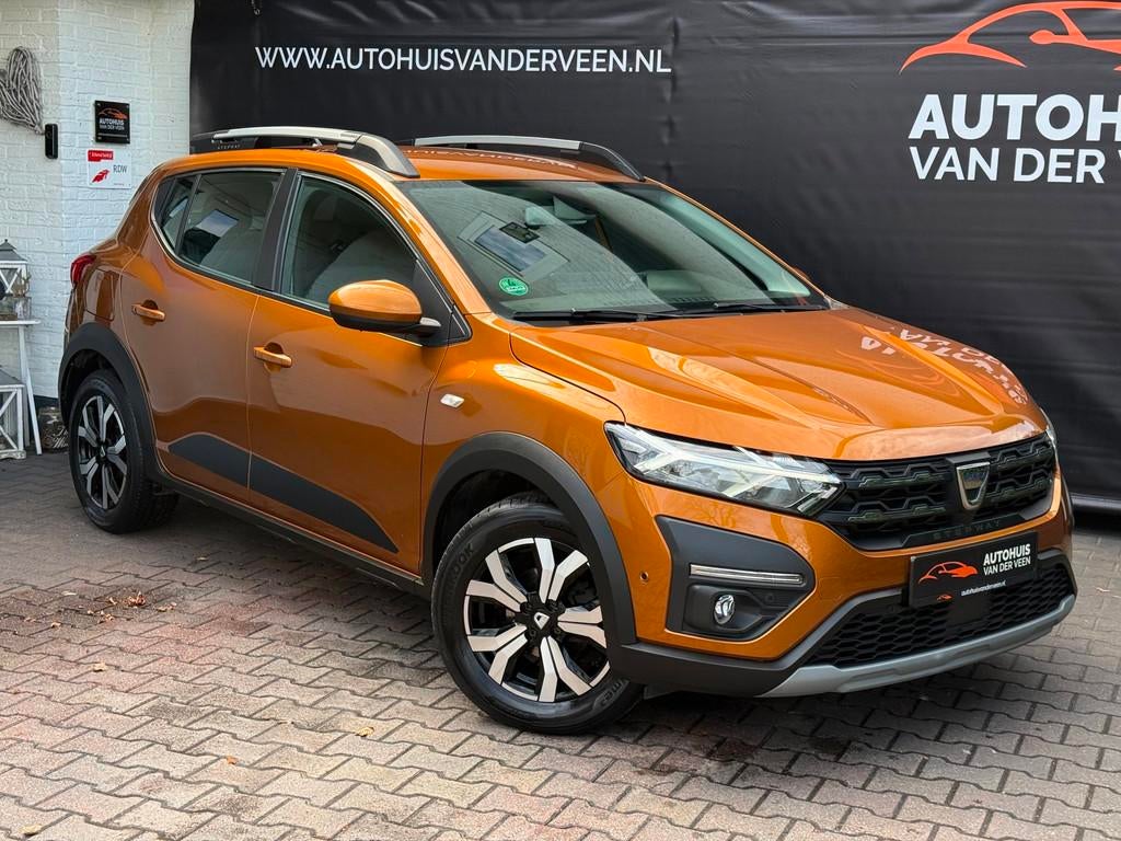 Dacia Sandero Stepway 1.0 TCe 100 Bi-Fuel Comfort, Cruise/Ca, Auto's, Voorwielaandrijving, Gebruikt, Overige kleuren, Bedrijf