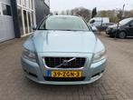 Volvo V70 2.4 D5 136KW AUT 2008 Blauw aut navi leder, Euro 5, Achterwielaandrijving, Beige, 2000 kg